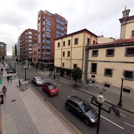 Apartamento PUERTO DEPORTIVO CENTRO wifi Gijón Exterior foto